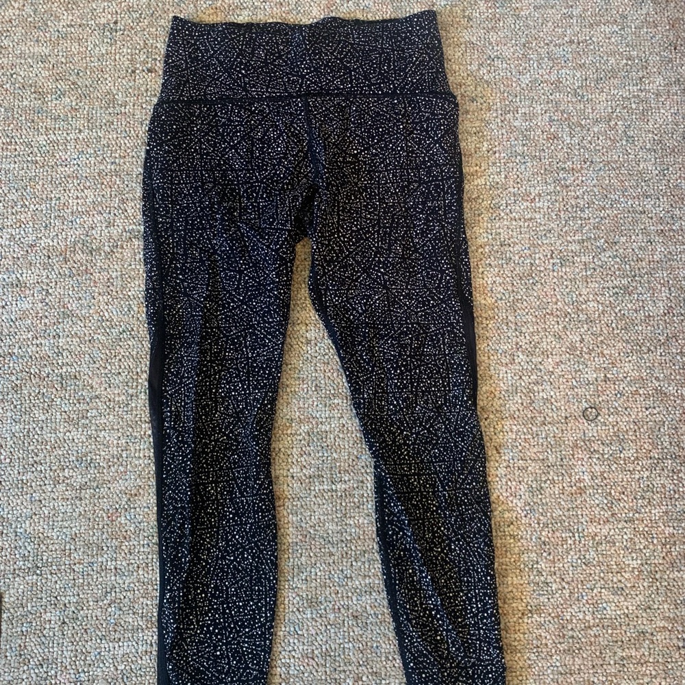 Lululemon crop leggings